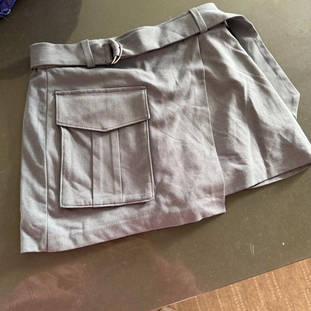 Abercrombie & Fitch Charcoal Skirt
